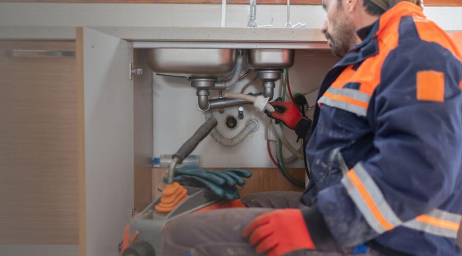 Commercial Slab Leak Plumbing in Somerville, TX